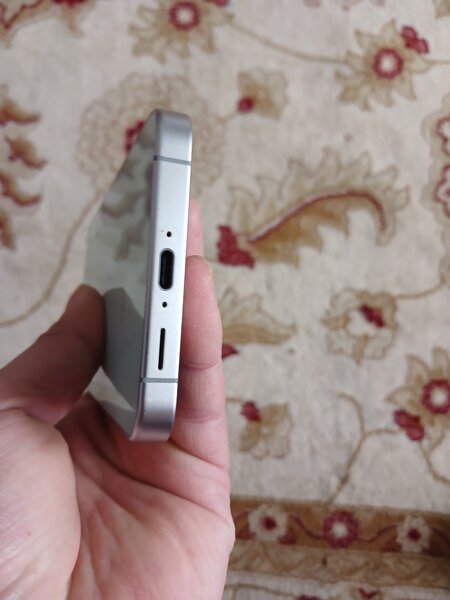 Samsung S24 FE 128 GB,